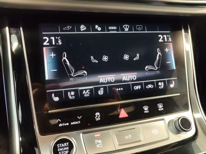 Audi Q8 Q8 55 TFSI e quattro tiptronic Sport