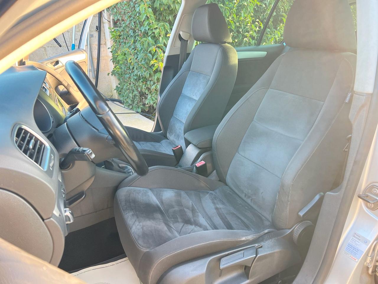 Volkswagen Golf 1.6 TDI 105 cv 5p. Comfortline