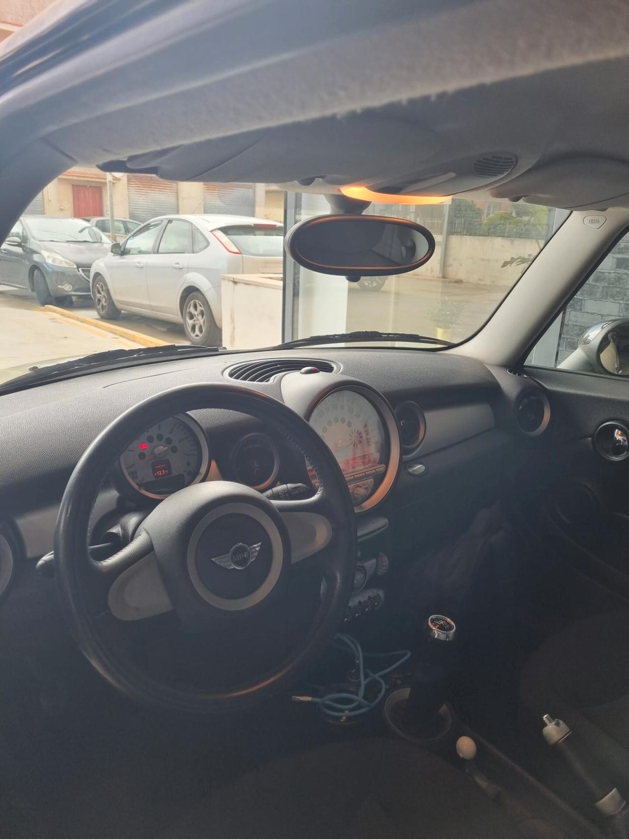 Mini 1.6 16V Cooper D