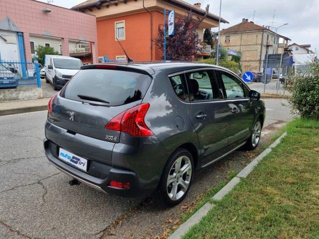 PEUGEOT 3008 1.6 HDi 110CV cambio robotizzato Premium