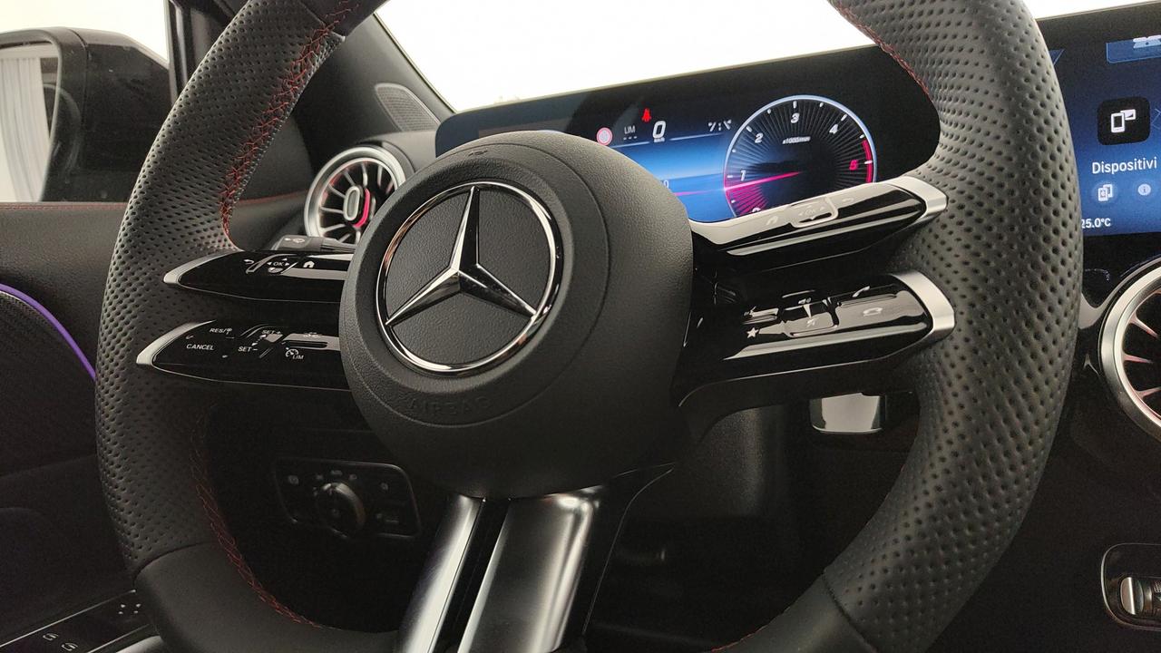 Mercedes-Benz GLA 200 d automatic