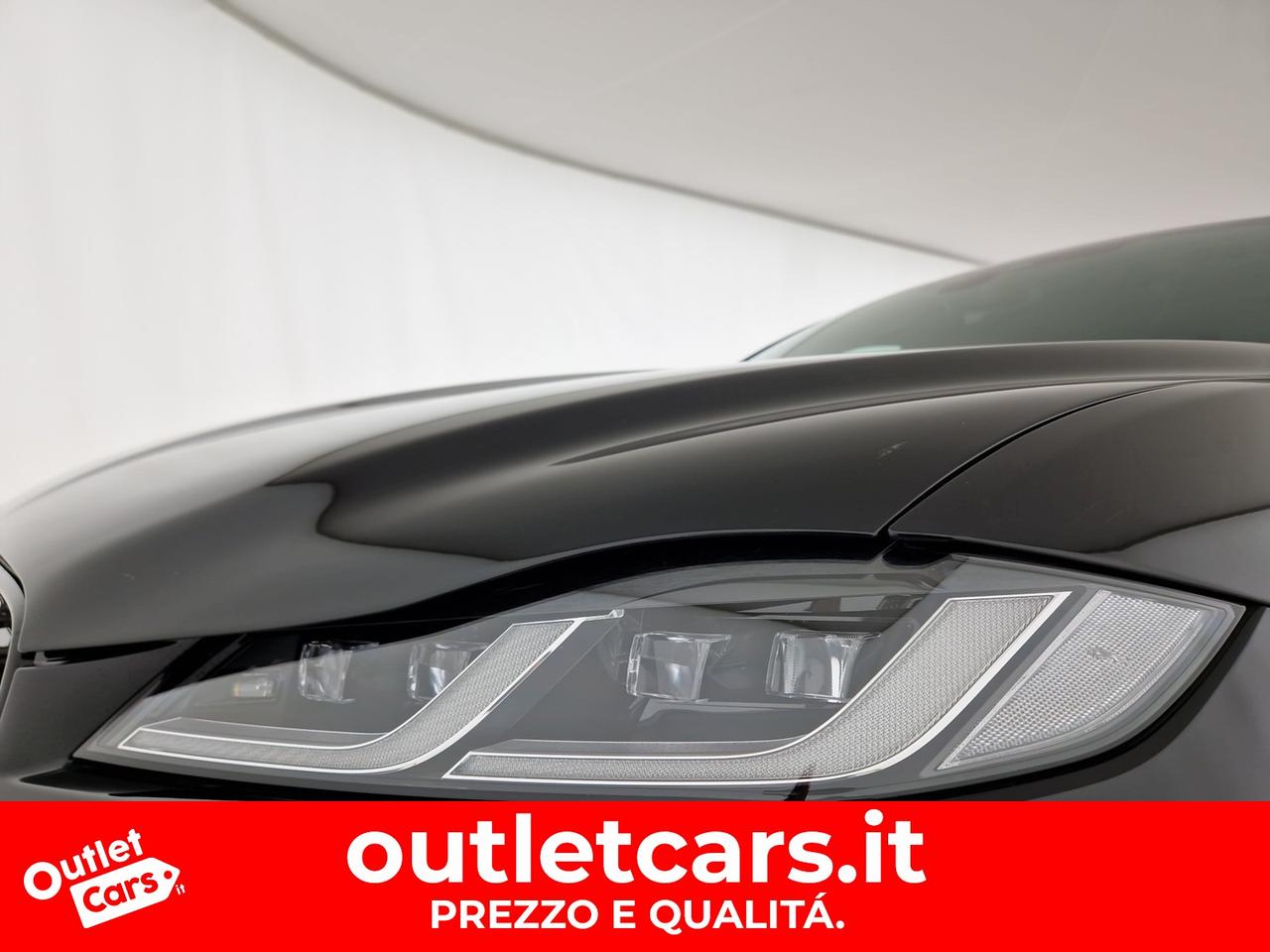 Jaguar F-Pace 2.0d i4 mhev r-dynamic se awd 204cv auto