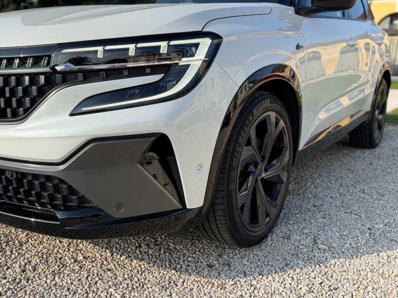Renault Austral Full Hybrid E-Tech 200 CV Iconic Esprit Alpine