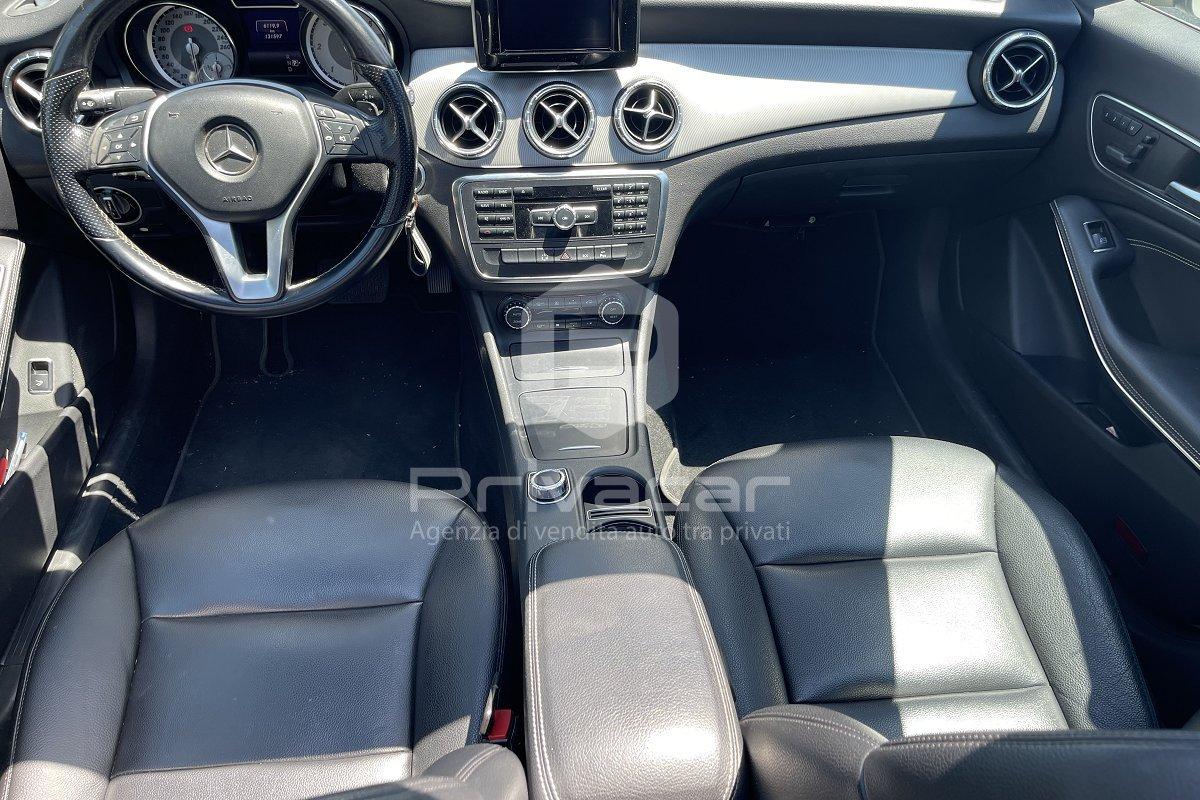 MERCEDES CLA 220 CDI Automatic Premium