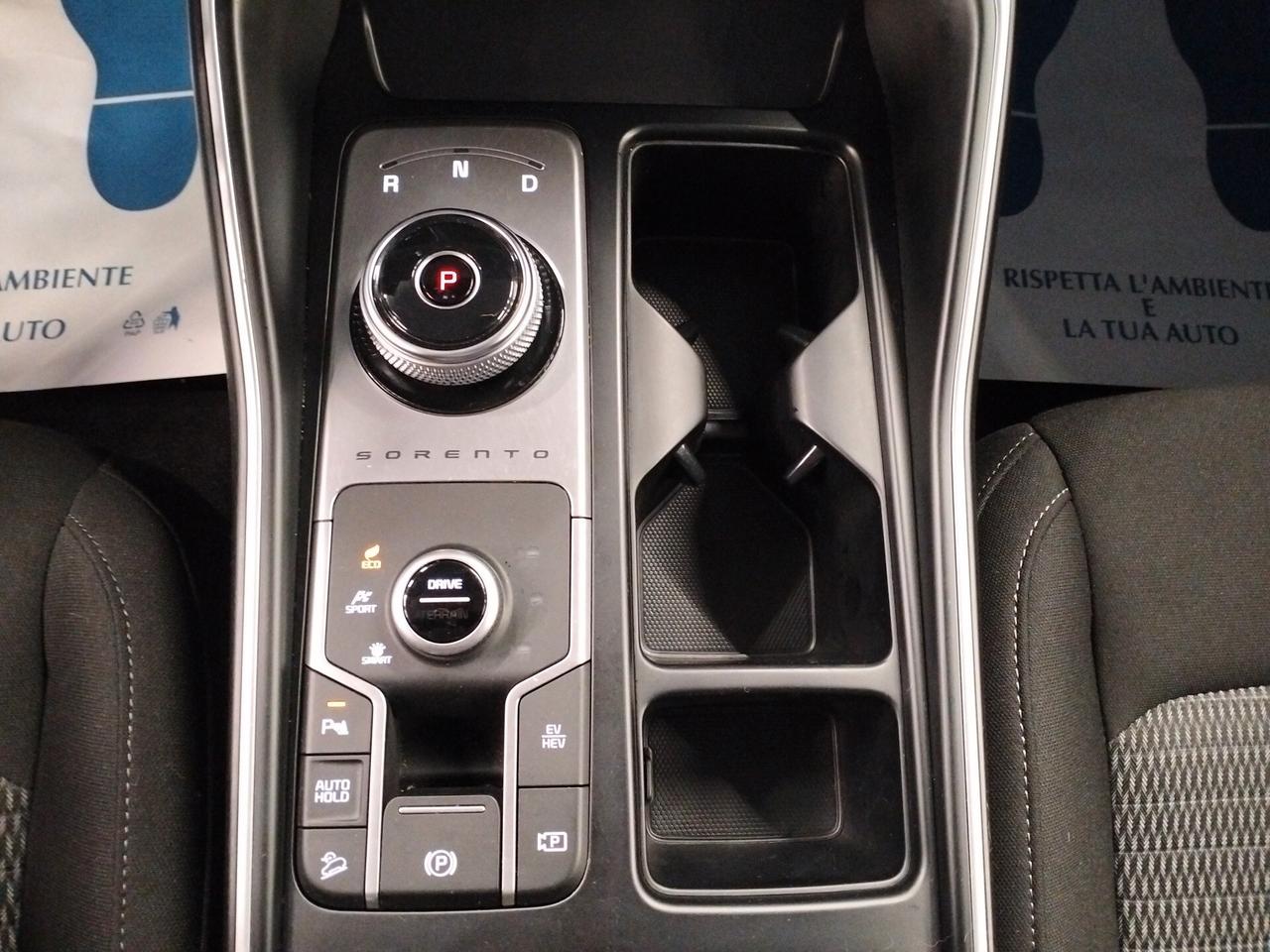 Kia Sorento 1.6 T-GDi HEV AT6 4WD Style