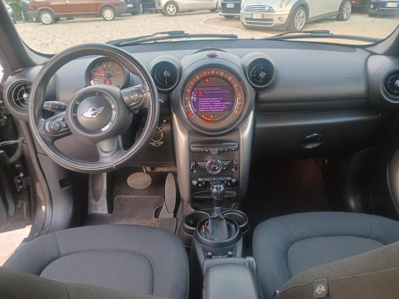 Mini Cooper D Countryman 2.0 Business Automatica