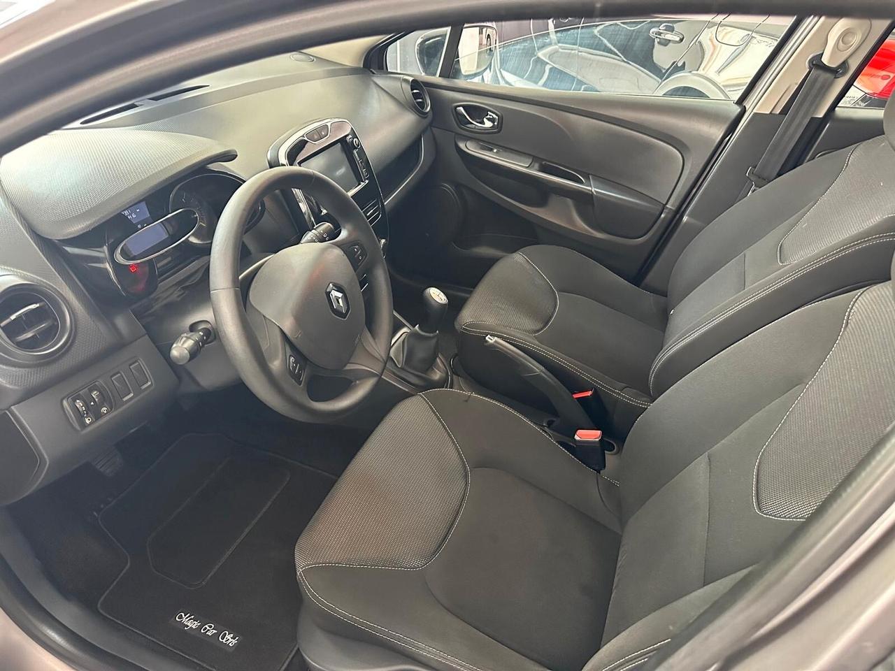 Renault Clio Sporter 1.2 75CV Live