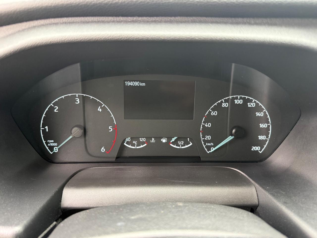 Ford Tourneo Custom 320 2.0 TDCi 185CV PL Titanium X