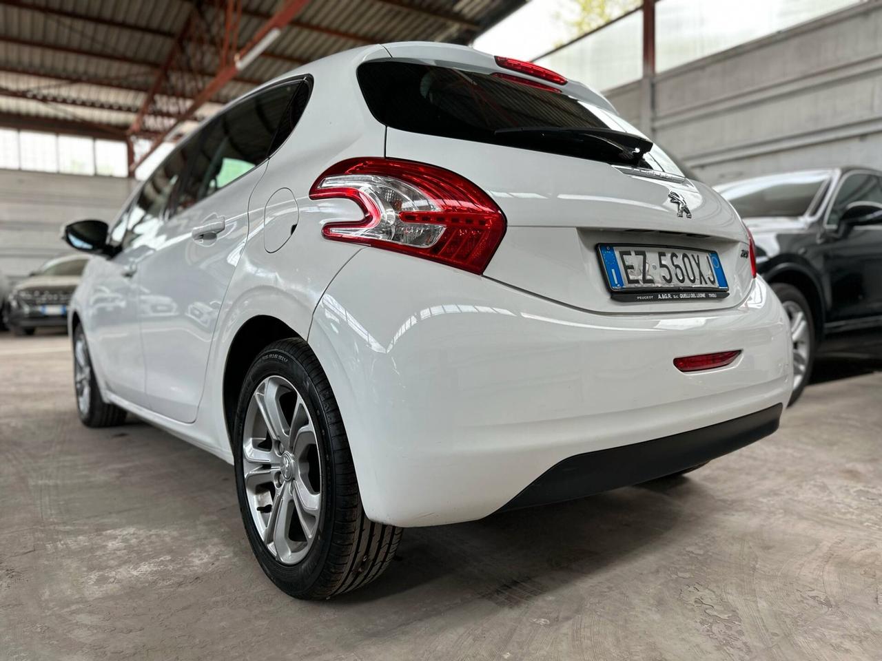 Peugeot 208 1.4 HDi 68 CV 5 porte Active