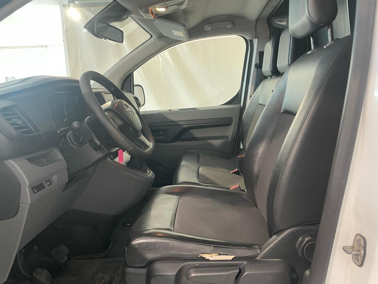 Opel Vivaro 1.5 Diesel 120cv PRONTA CONSEGNA