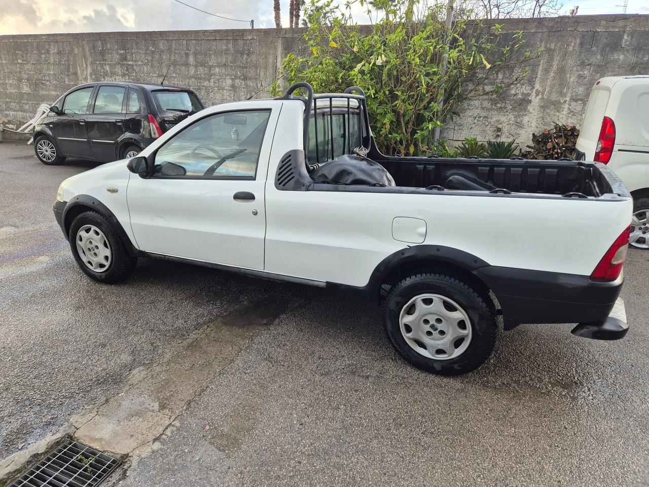 Fiat Strada 1.9 JTD Pick-up