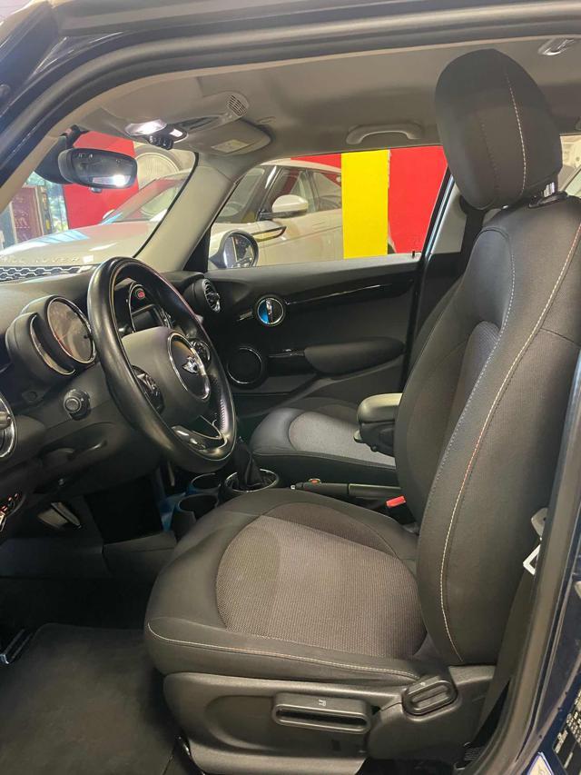 MINI Cooper D 1.5 Cooper D 5 porte *AUTOMATICO/LUCI/PDC*
