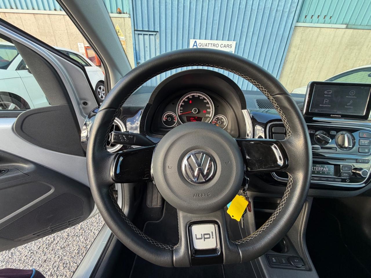 Volkswagen up! 1.0 75 CV 5p. high