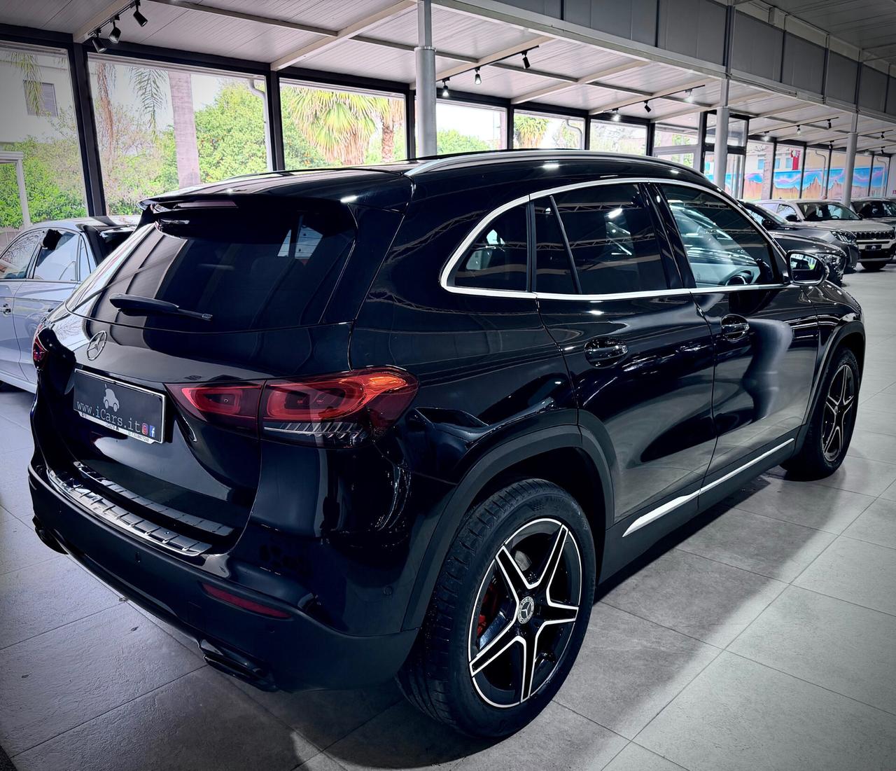 Mercedes-Benz GLA 200 d 150CV Sport AMG