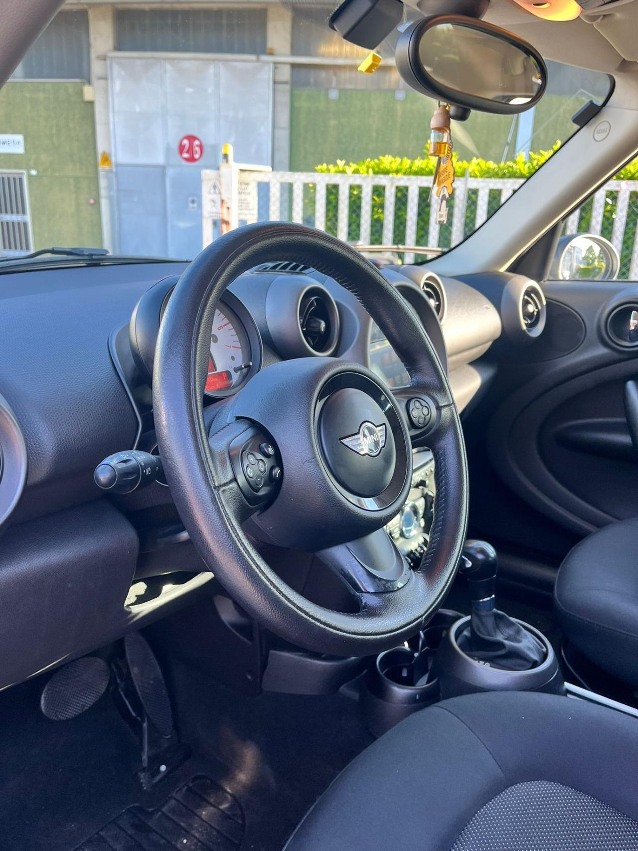 Mini Cooper Countryman Neopatentati