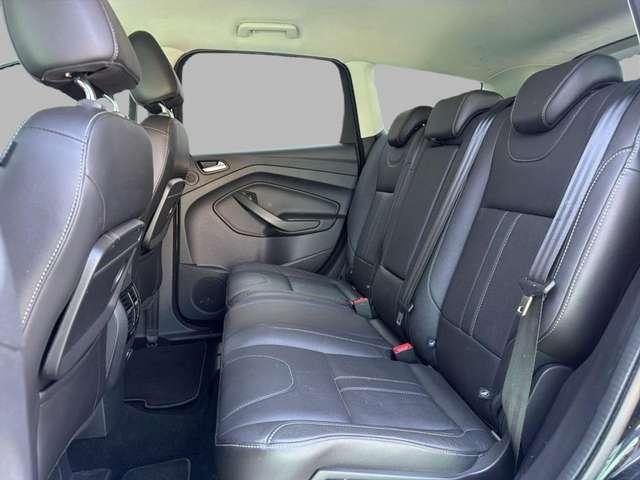 Ford Kuga 2.0 TDCI 140 CV 4WD Titanium