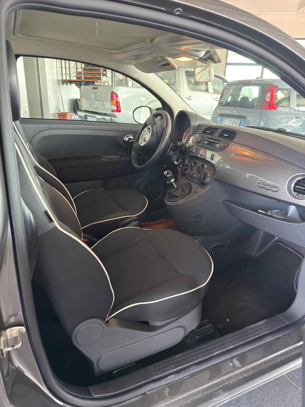 Fiat 500 1.2 Lounge my09" 39000km