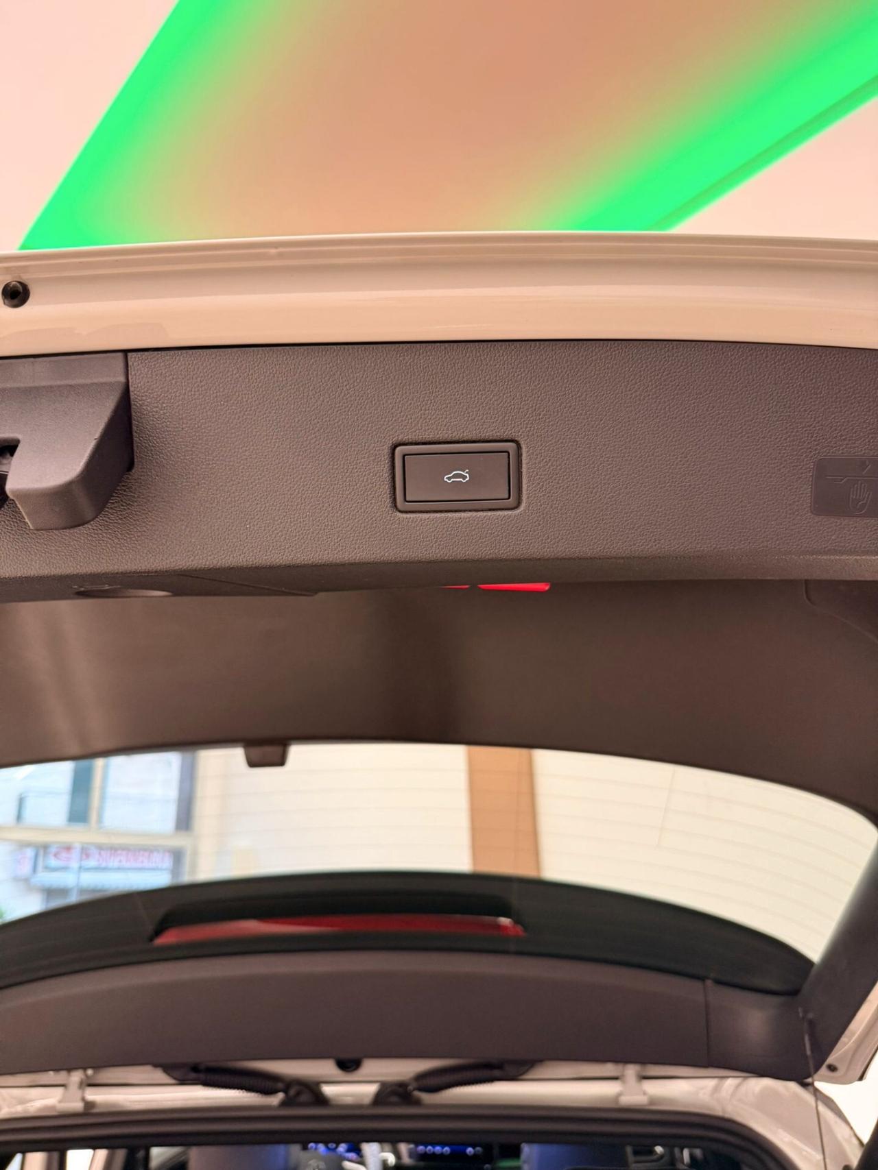 Volkswagen T-Roc 2.0 TDI SCR 150 CV DSG R-Line