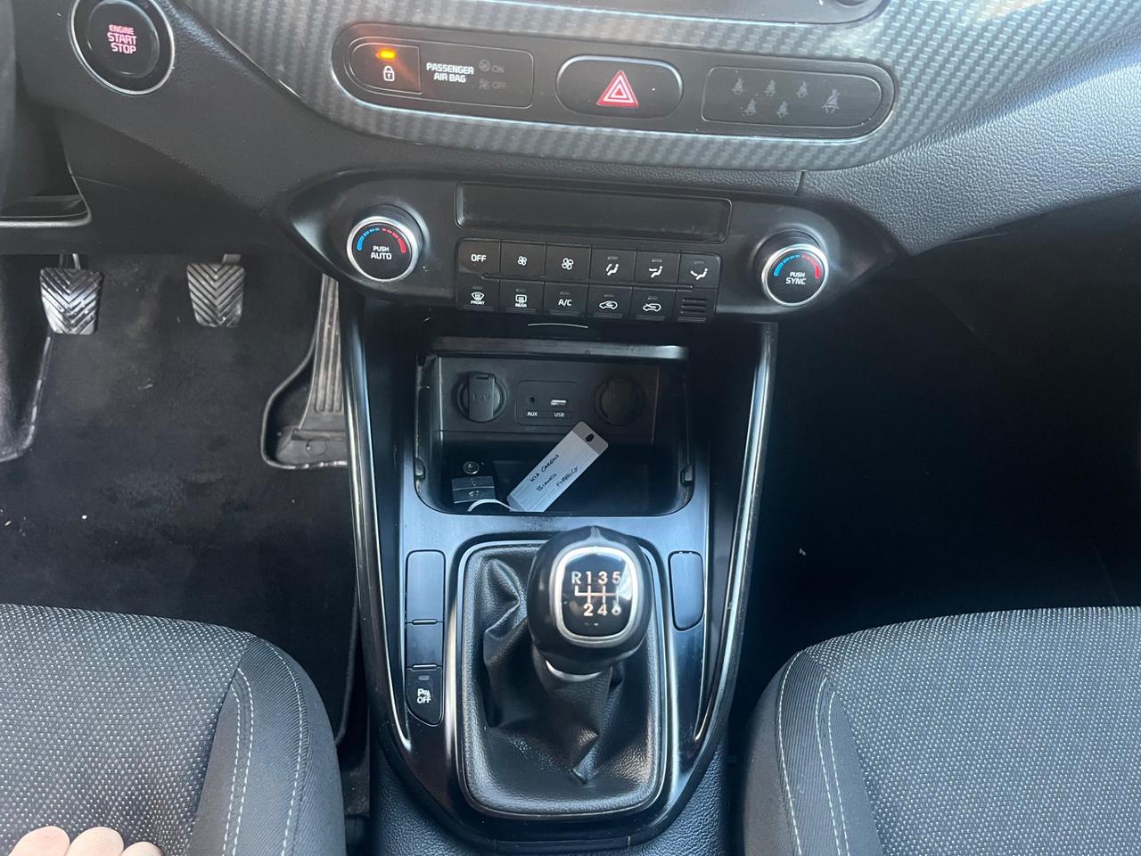 Kia Carens 1.7 CRDi 115 CV Business Class