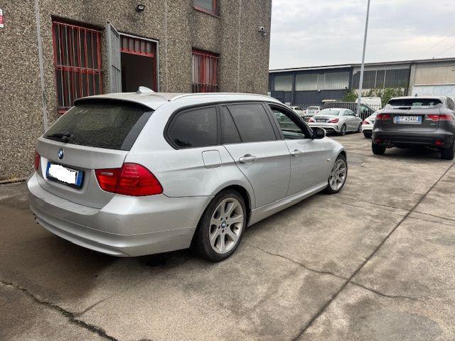 BMW 318 d 2.0 143CV cat Touring Futura CAMBIO AUTOMATICO