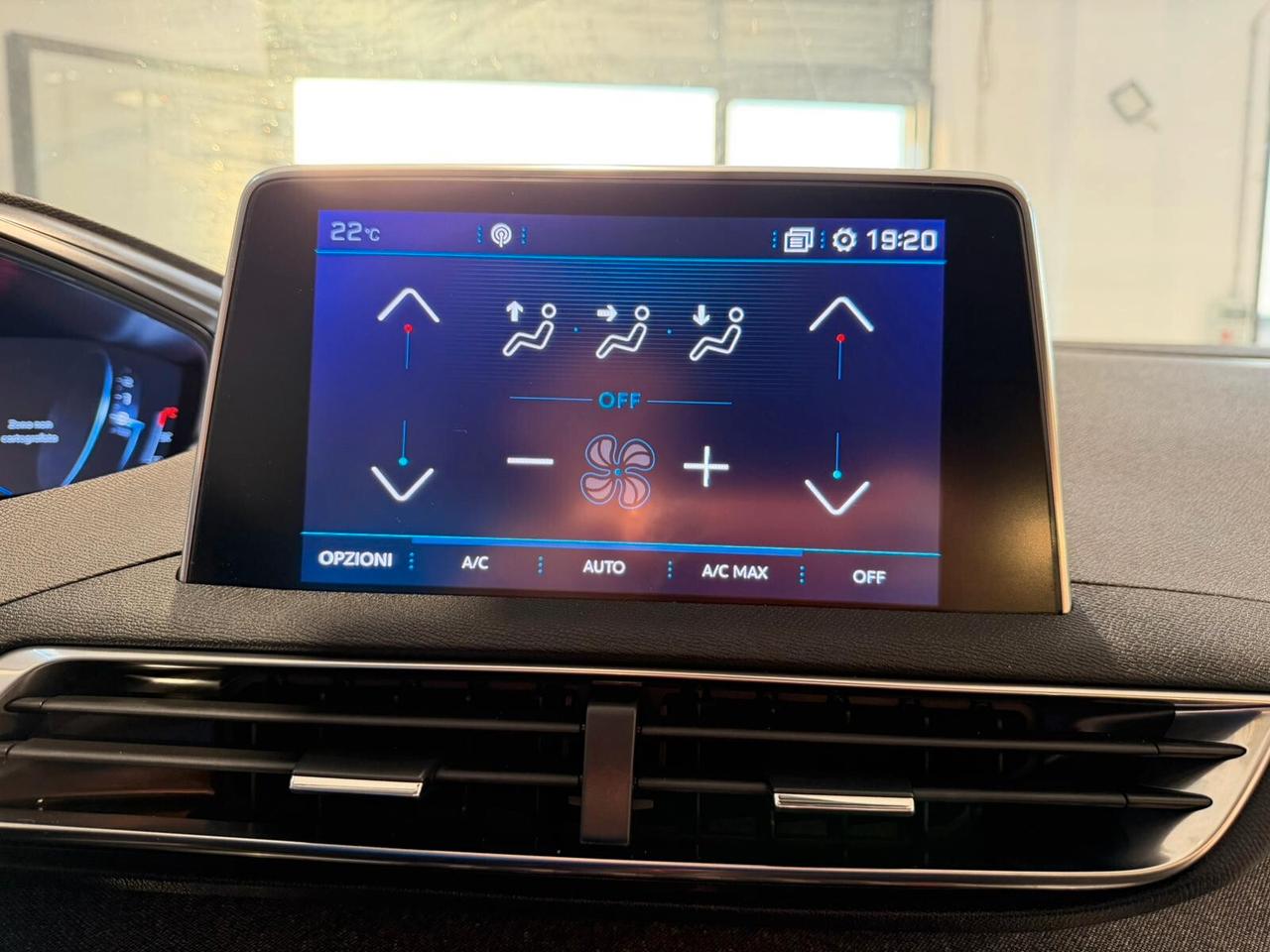 Peugeot 5008 BlueHDi 130 S&S EAT8 Crossway