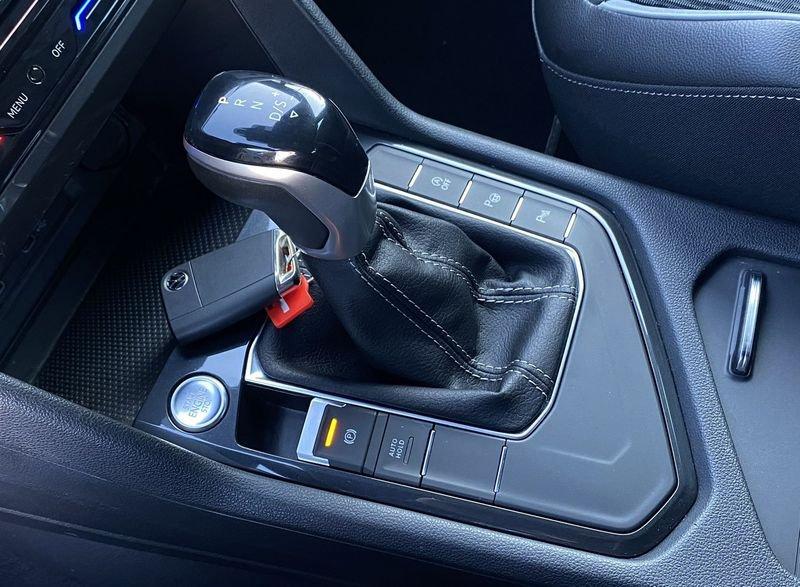 Volkswagen Tiguan R-Line 2.0 TDI 150 CV DSG