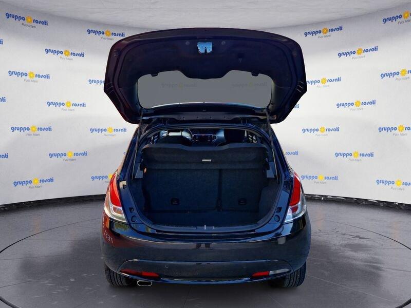 Lancia Ypsilon III 2015 1.0 firefly hybrid Gold s&s 70cv