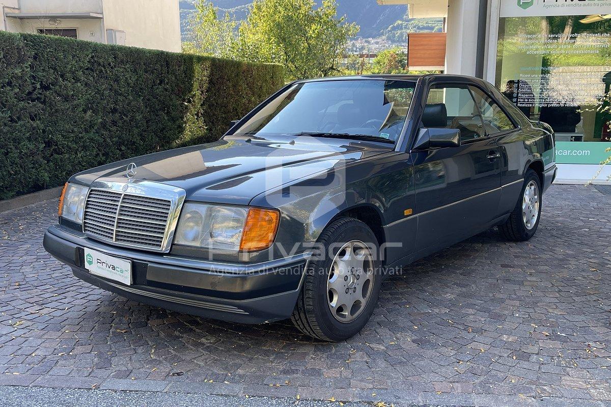 MERCEDES 300 CE-24 Coupé