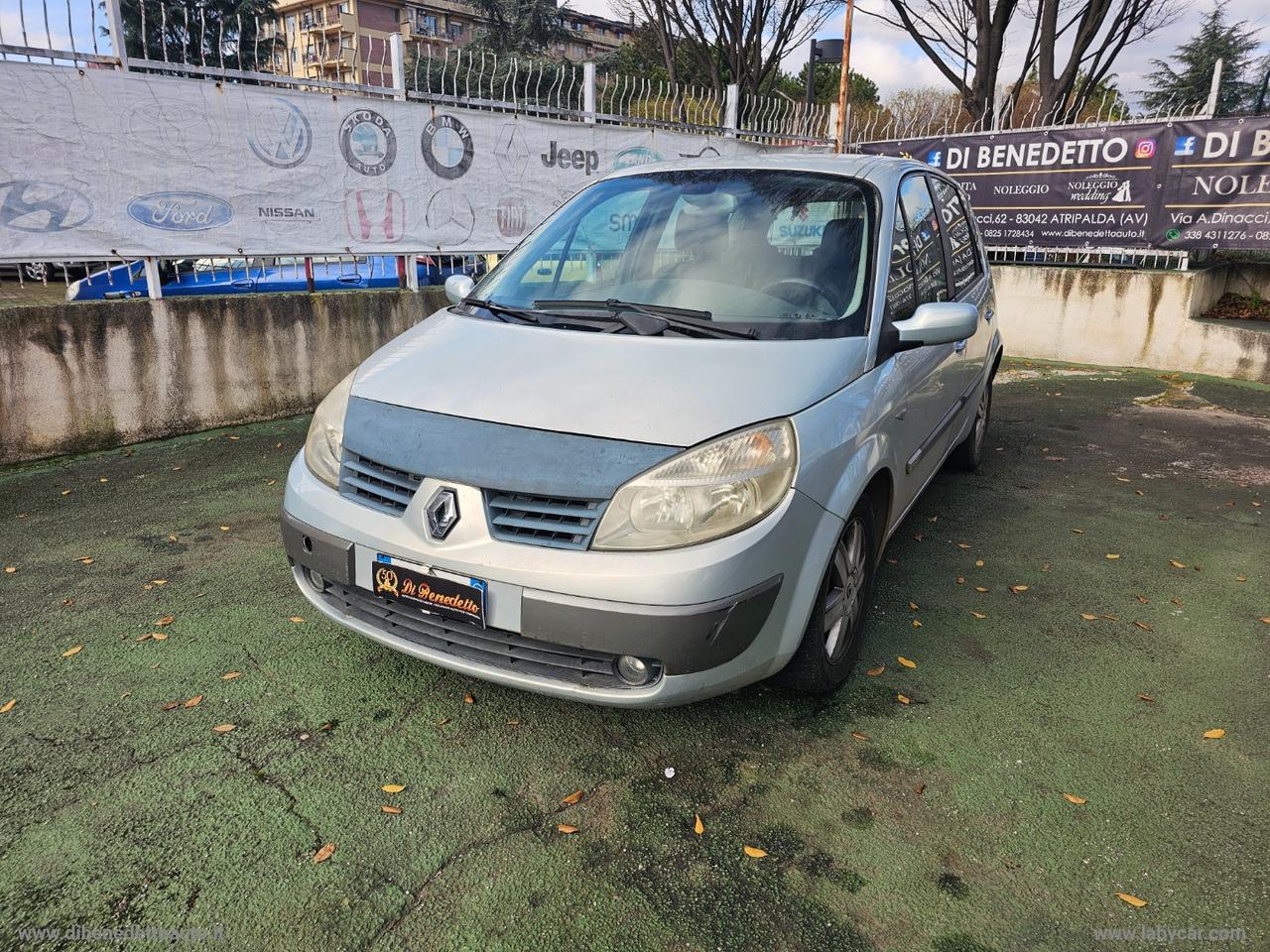 RENAULT Scénic 1.5 dCi 82 CV Confort Dynamique