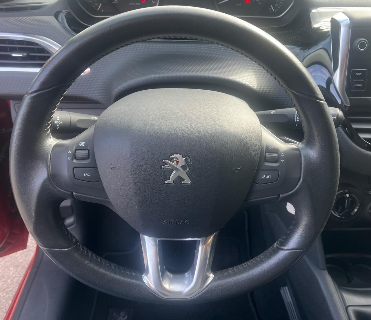 Peugeot 208 PureTech 82 5 porte Style-Km 85500-