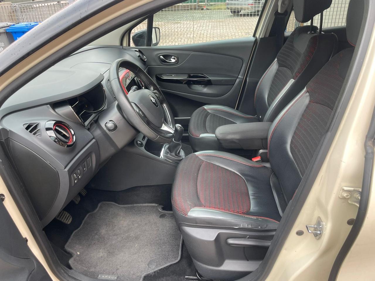 Renault Captur 1.5 dCi 8V 90 CV Project Runway ok neopatentati