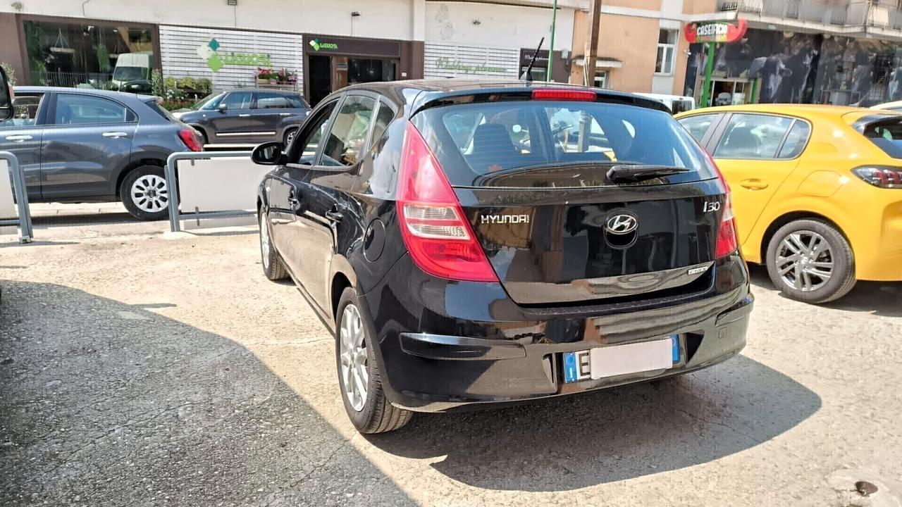 Hyundai i30 1.6 CRDi 90CV 5p.