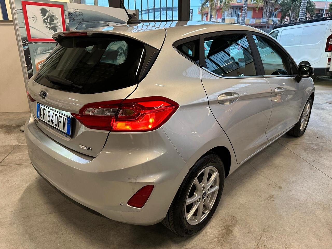 Ford Fiesta 1.0 Ecoboost Hybrid 125 CV 5 porte Titanium