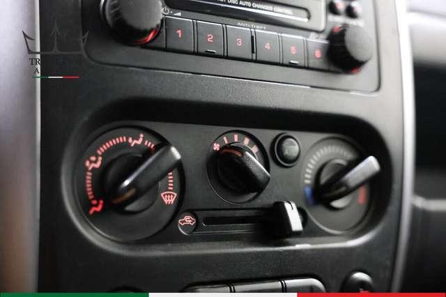 Suzuki Jimny 1.3 vvt Special 4wd E5