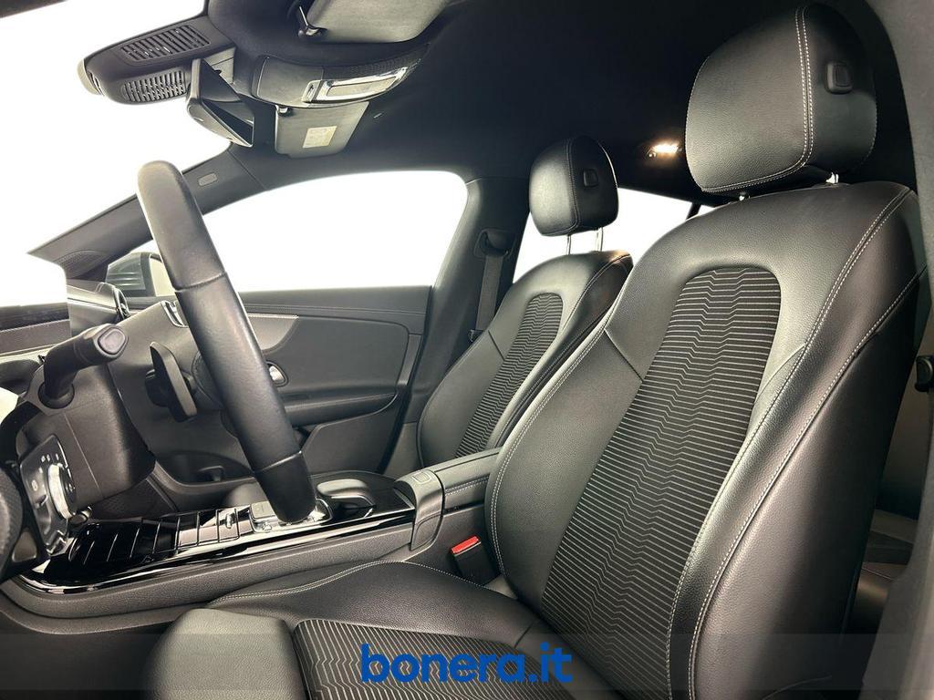 Mercedes CLA Shooting Brake 200 D Sport 8G-DCT