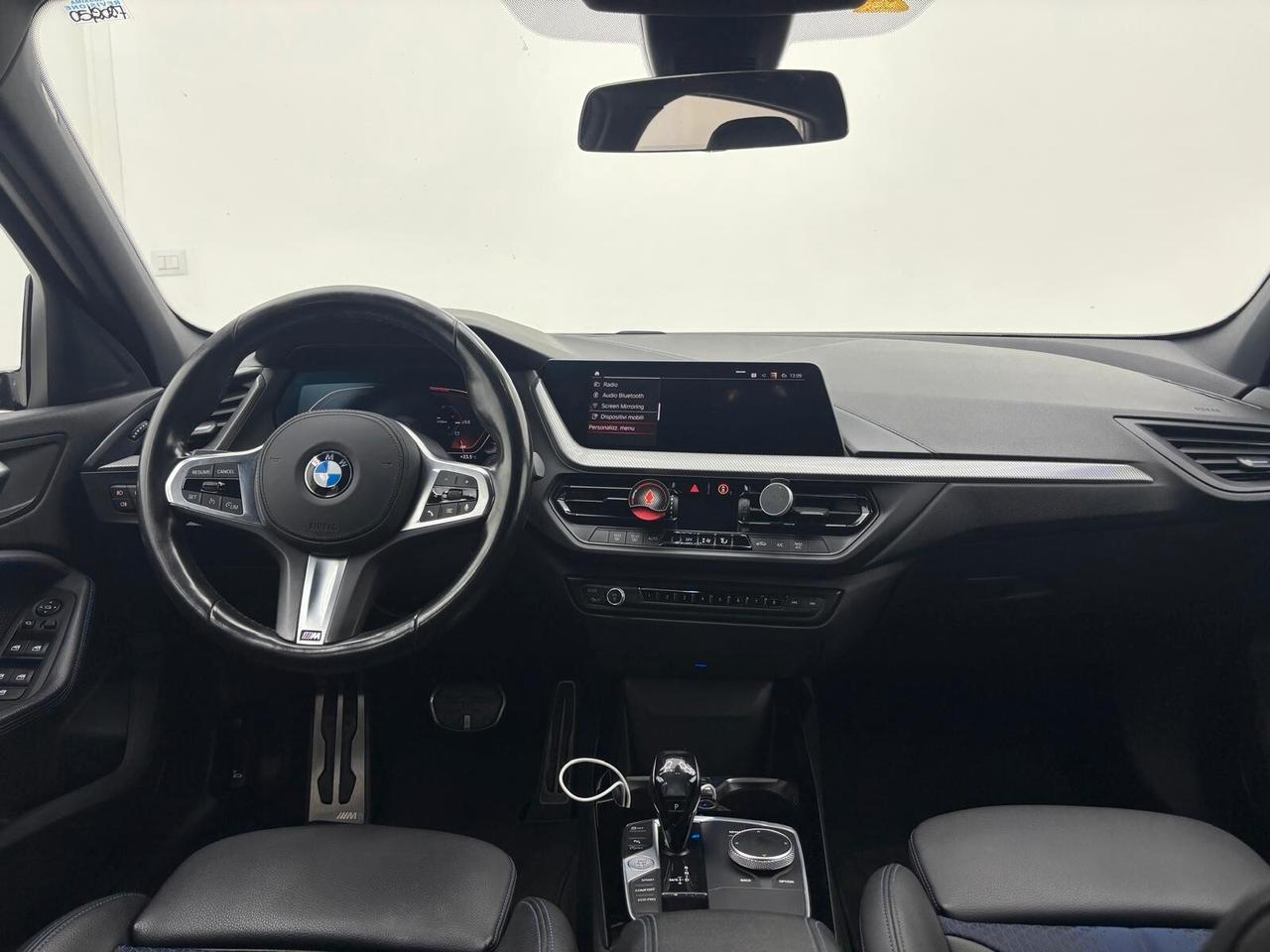 Bmw 116 116d 5p. Msport
