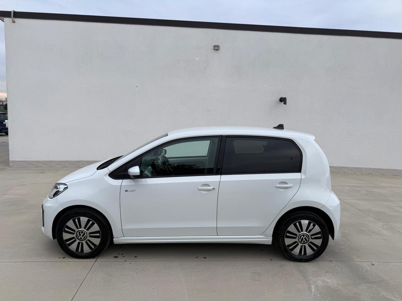 Volkswagen up! e-up! 82 CV