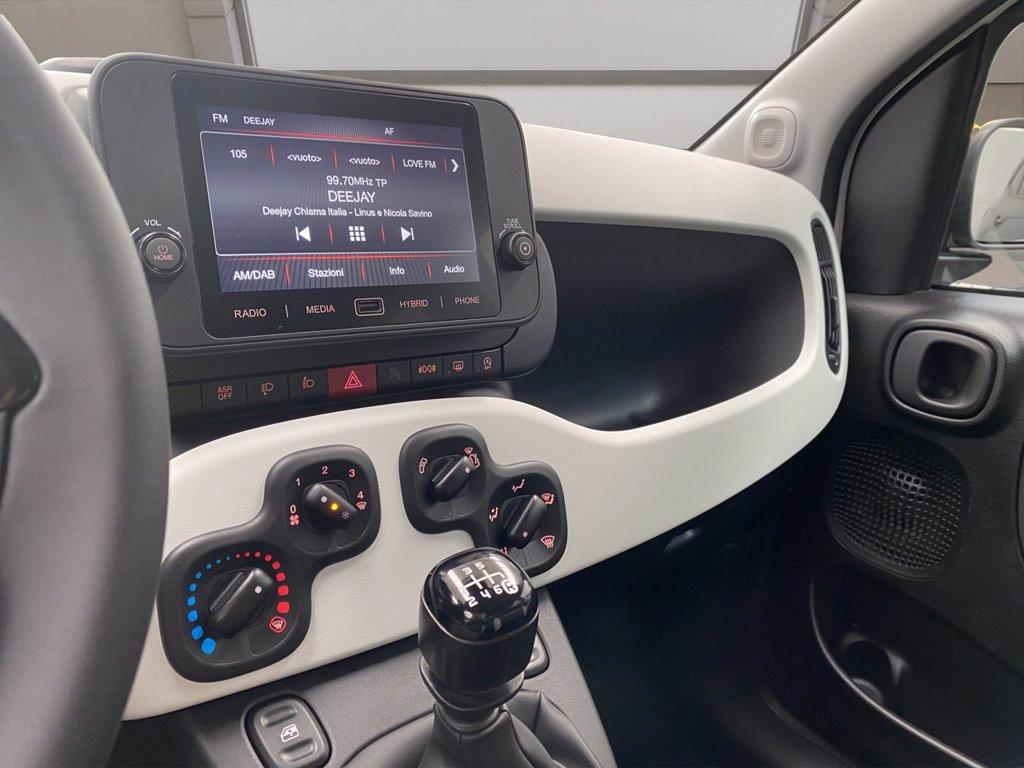 FIAT Pandina Cross 1.0 firefly hybrid s&s 70cv del 2025