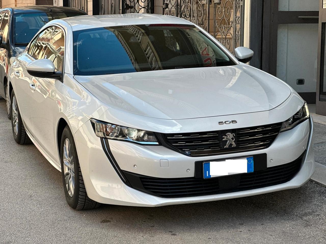 Peugeot 508 Berlina 1.5 130CV EAT8 Allure