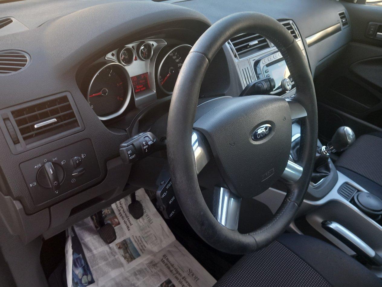 Ford Kuga 2.0 tdci Titanium 4wd 136cv dpf