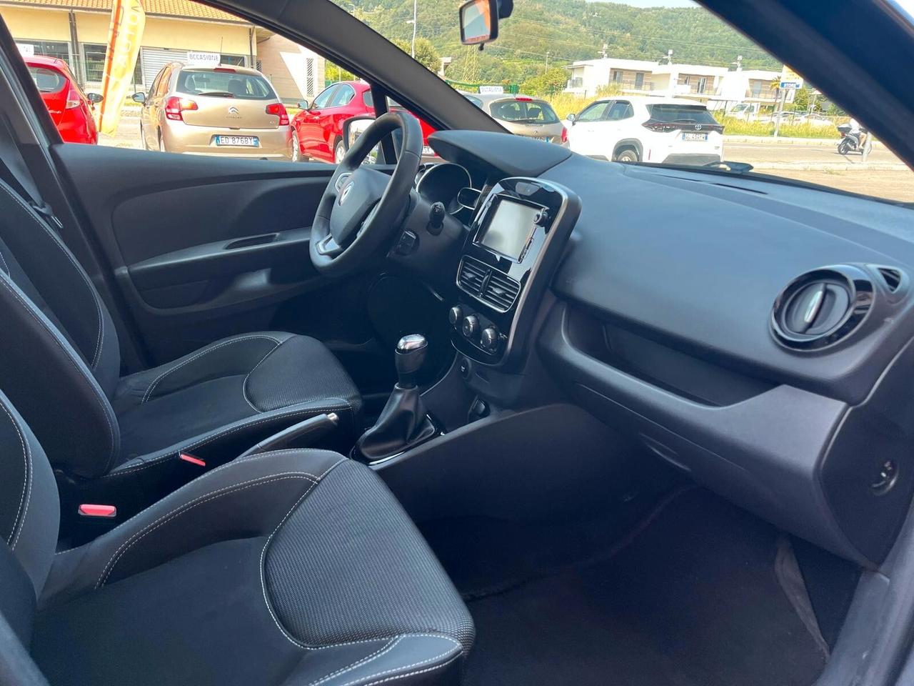 Renault Clio Clio 0.9 tce energy Zen 90cv-NEOPATENTATI OK