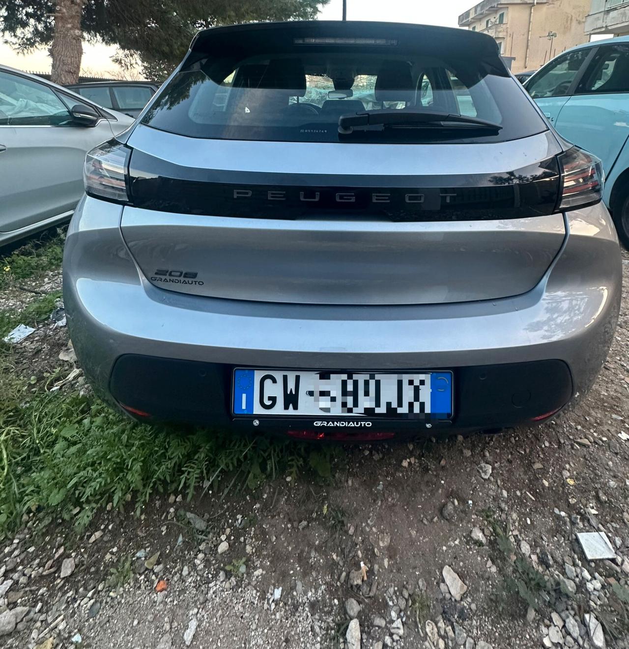 Peugeot 208 PureTech 100 Stop&Start 5 porte Style Sinistrata incidentata