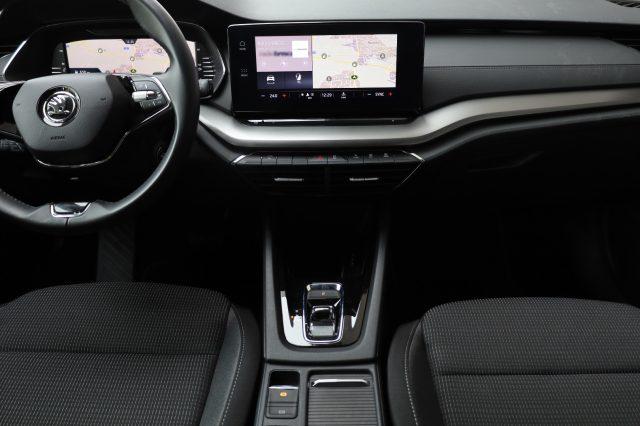 SKODA Octavia 2.0 TDI EVO SCR DSG Wagon UniPro ACC Radar LED Nav