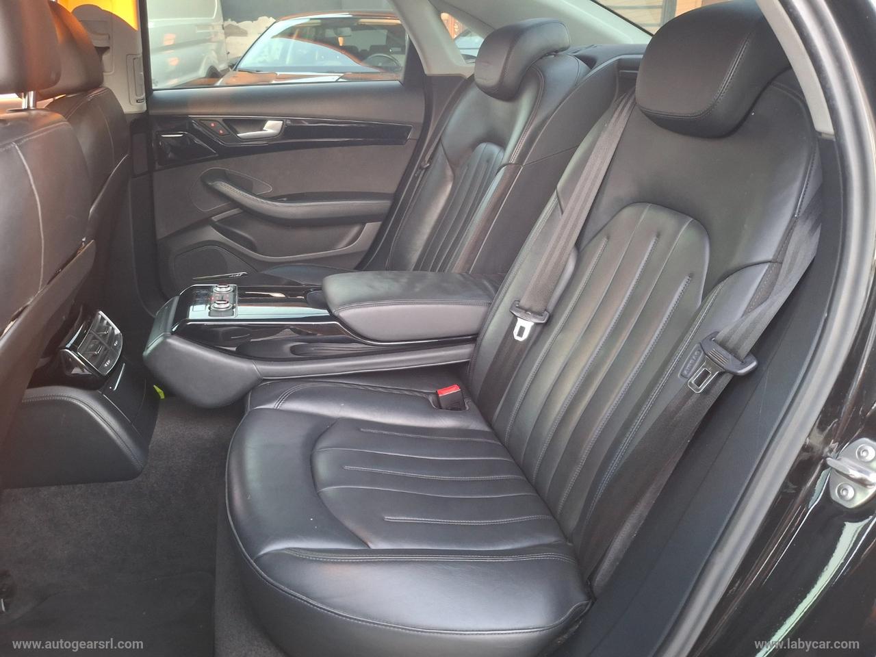 AUDI A8 3.0 TDI 250CV cl.d. quattro tiptronic