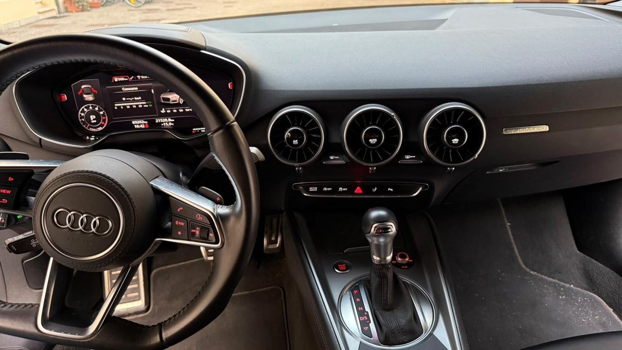 Audi TT Roadster 45 TFSI quattro S tronic