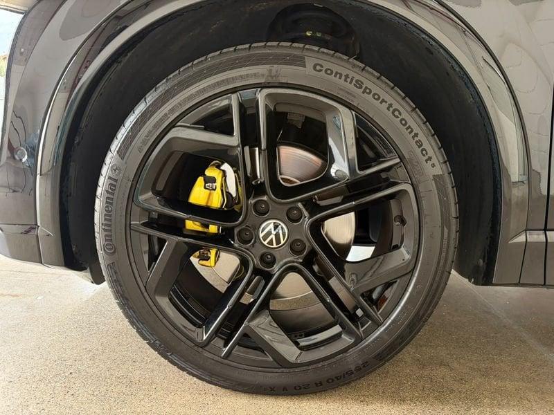 Volkswagen Tiguan Tiguan 2.0 tdi R-Line 150cv dsg