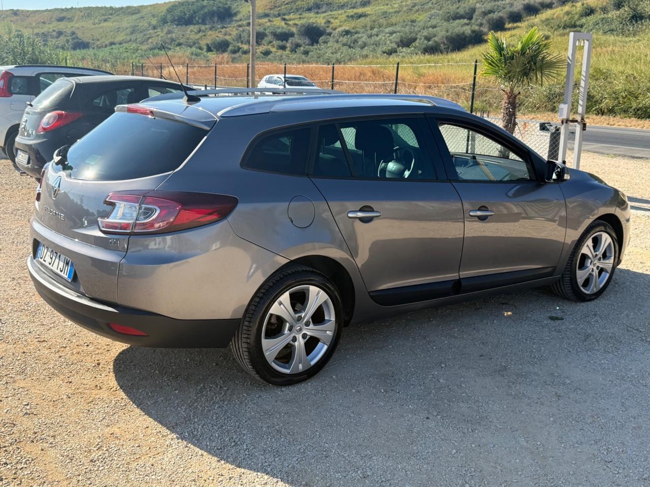 Renault Megane 1.5 dCi 110CV 2.499€