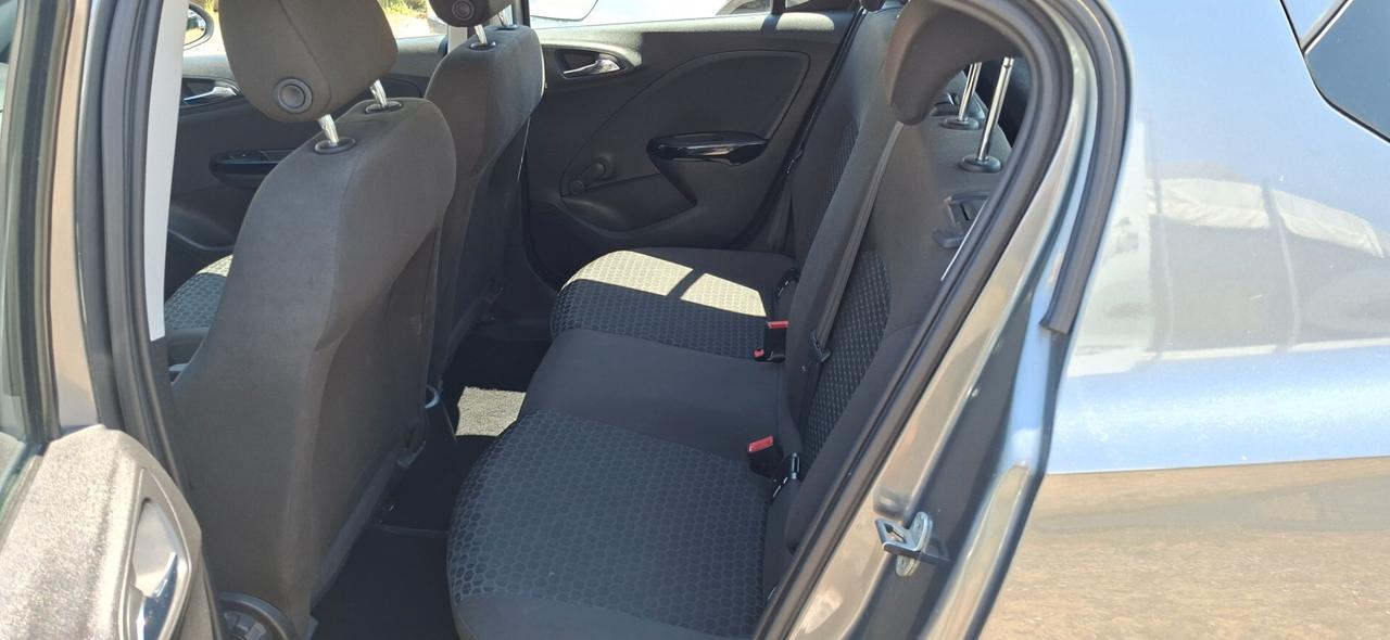 Opel Corsa 1.2 5 porte
