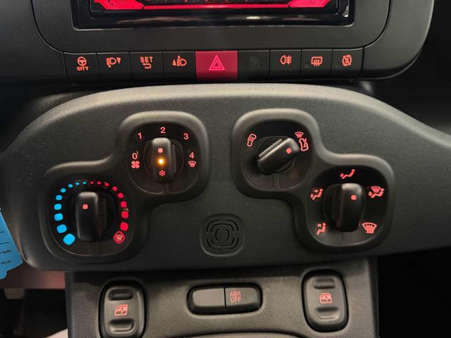 FIAT Panda 1.0 FireFly S&S Hybrid "PARI AL NUOVO"