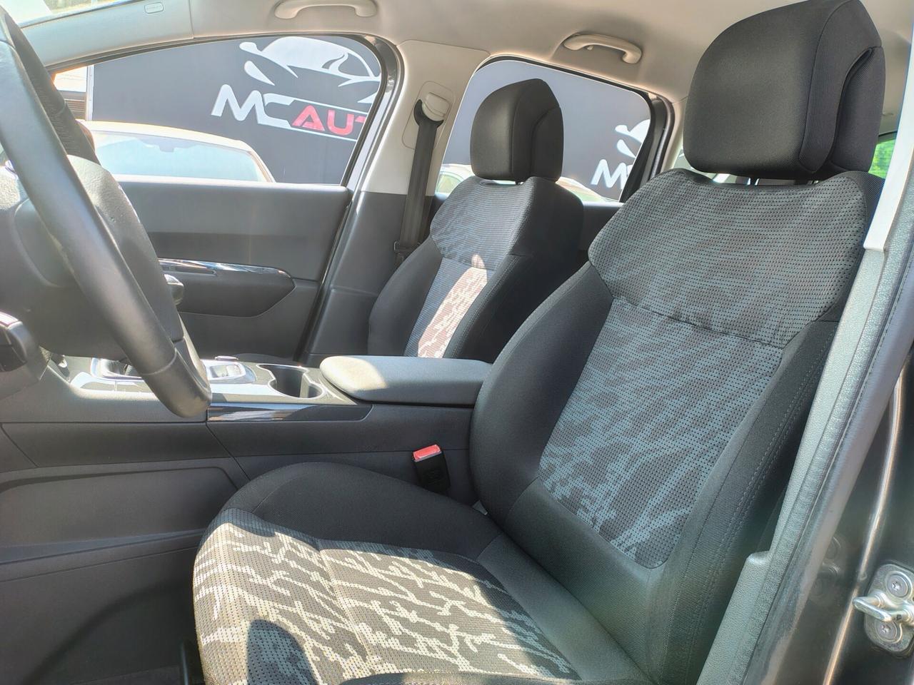 Peugeot 3008 1.6 HDi 112CV Tecno